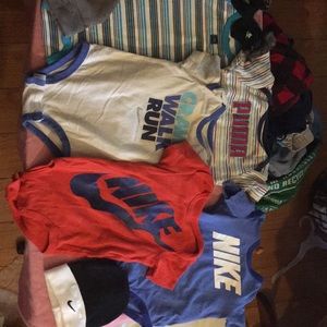 Nike onesie all 0/6 and 3-6 months